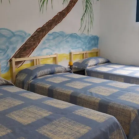 Del Pino Albergue *